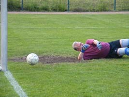 Lothar im Tor beim 0:1 gegen Hellerau
