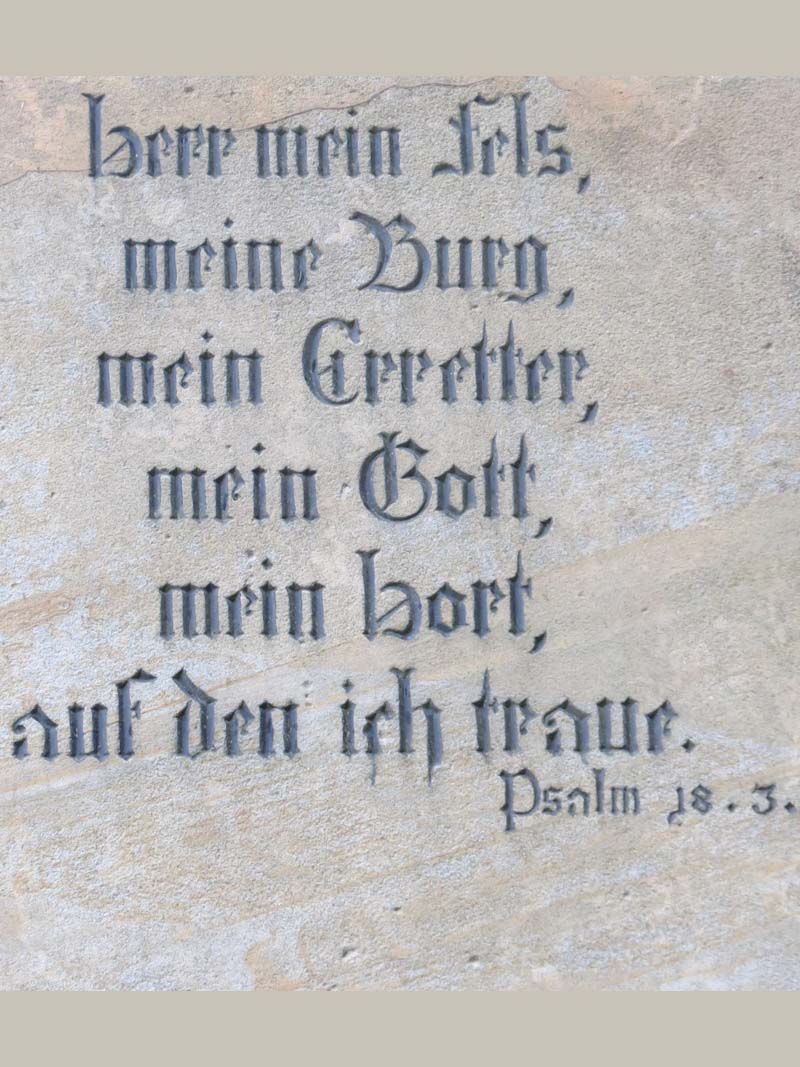 Gedenksäule am Ort der Entführung von Martin Luther