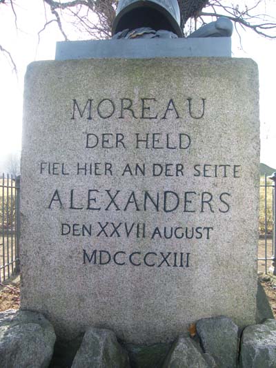 Inschrift auf dem Moreau-Denkmal