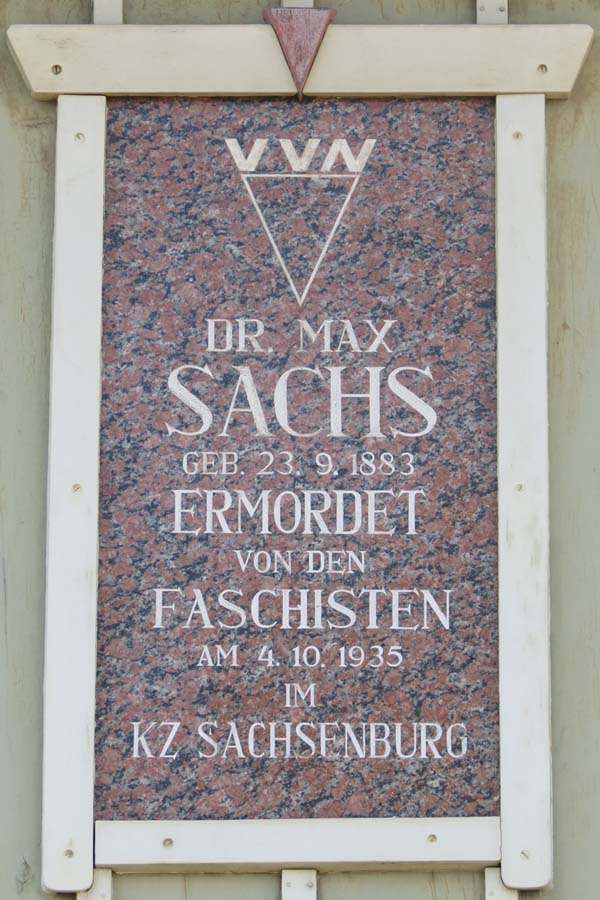 Gedenktafel am Haus Hans-Sachs-Straße 2 in Dresden-Briesnitz