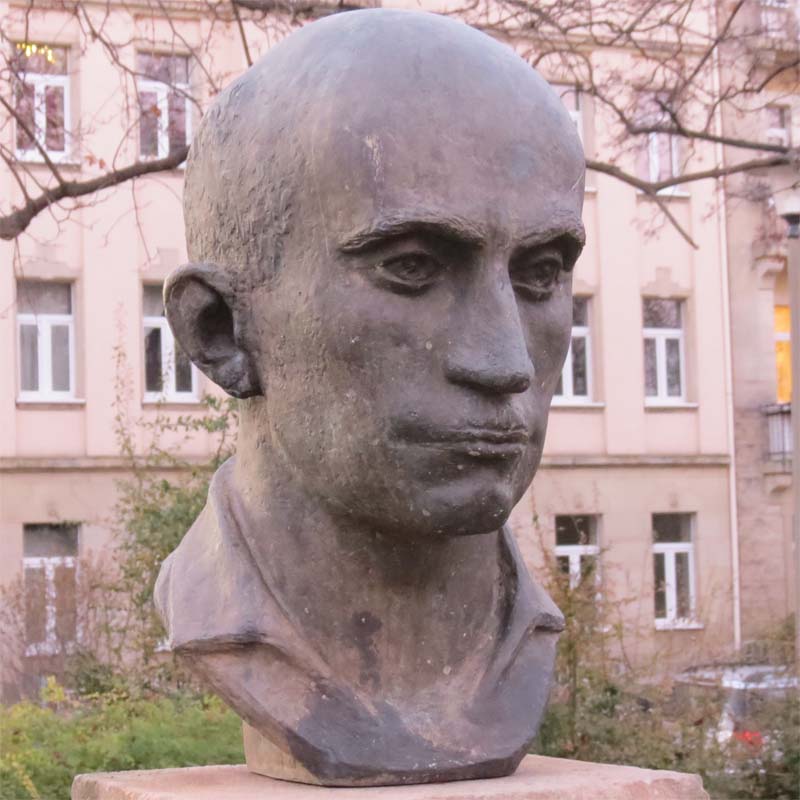 Gedenkstein für Rudolf Renner in Dresden-Cotta, Conertplatz