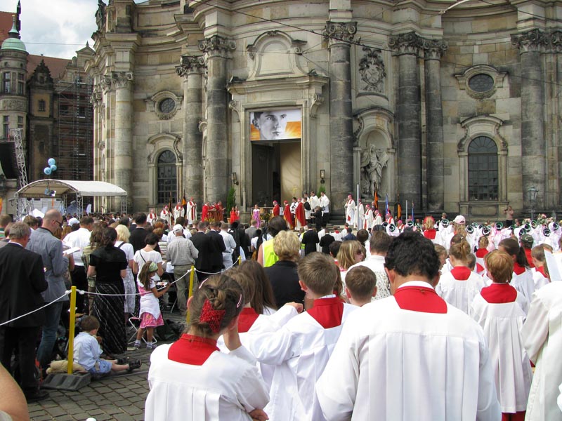 Feier zur Seeligsprechung von Alois Andritzki in Dresden