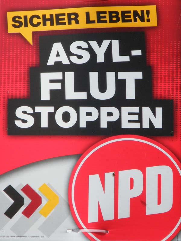 NPD - Sicher Leben Asyl-Flut stoppen