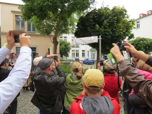 der künftige Edward-Snowden-Platz kurz vor der Einweihung