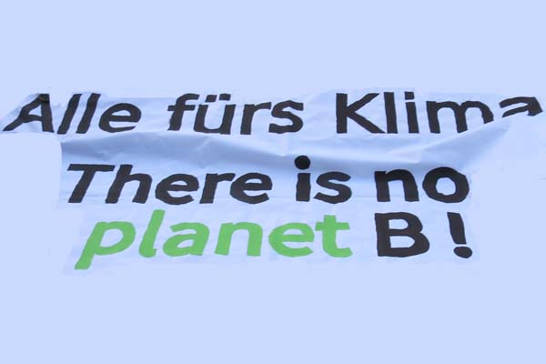 Alles fürs Klima. There is no planet B!