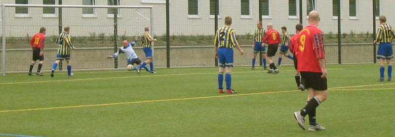 Dicke Luft in unserem Strafraum ...