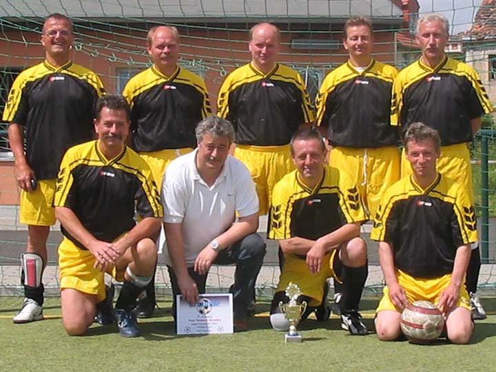 Post Dresden ist Pokalsieger 2004 der Senioren Ü 40