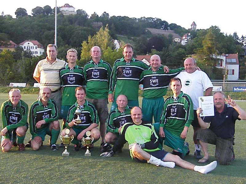 Stadtmeister 2008 der Ü 40 wurde der Radebeuler BC.