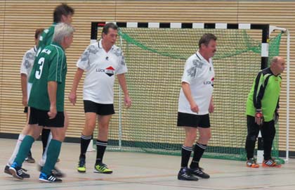 Detlev Haacke, Klaus Hoyer, Hans-Werner Braun und Bernd Lehmann (DSC - Radebeul 0:0)
