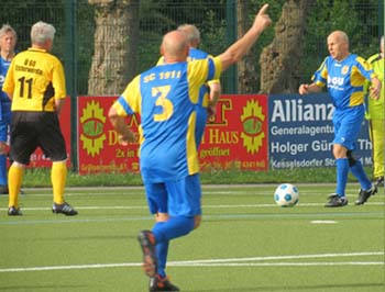 ... im Spiel Großröhrsdorf - Elsterwerda (0:0)