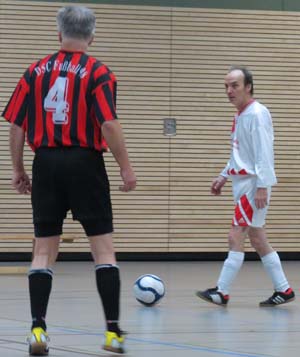 Peter Fritzsche und Dietmar von Dombrowsky im Spiel DSC - Radeberg (0 : 0)