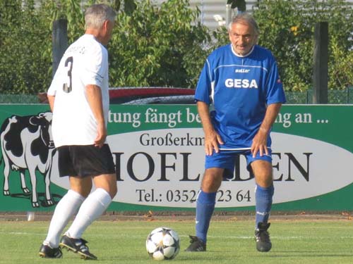 Radeberger SV - Coswiger FV (5:0): Andreas Herrmann und ...