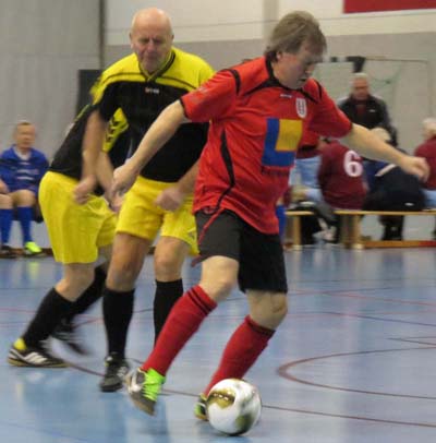 Richard Krüger vor Frank Ganzera