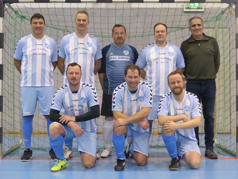 der FV Blau-Weiß Stahl Freital wurde am 13.1.2019 Hallen-Stadtmeisterschaft der Altsenioren Ü 40