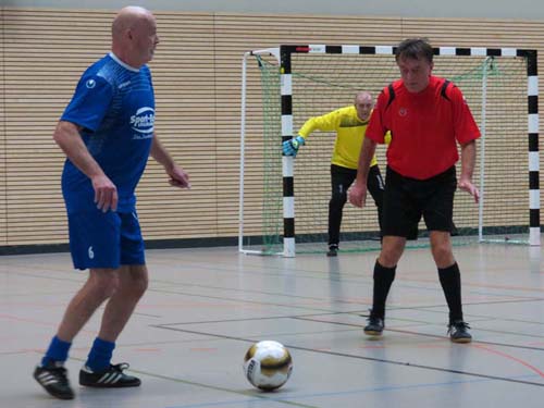 Claus Nackera, Hannes Sager und Hartmut Wohlrabe im Spiel Löbtau - DHfK (1:4)