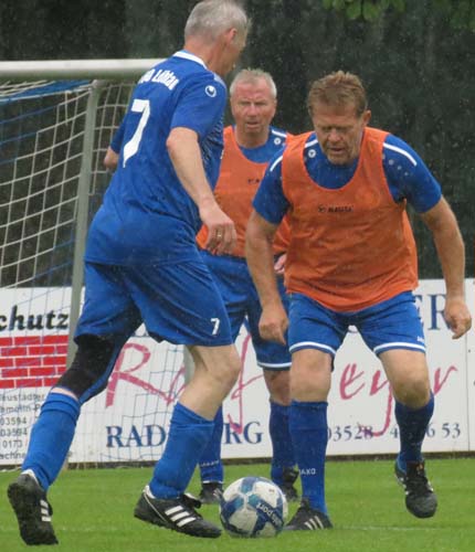 Löbtau - Radeberg (1:0) - Bild 2883
